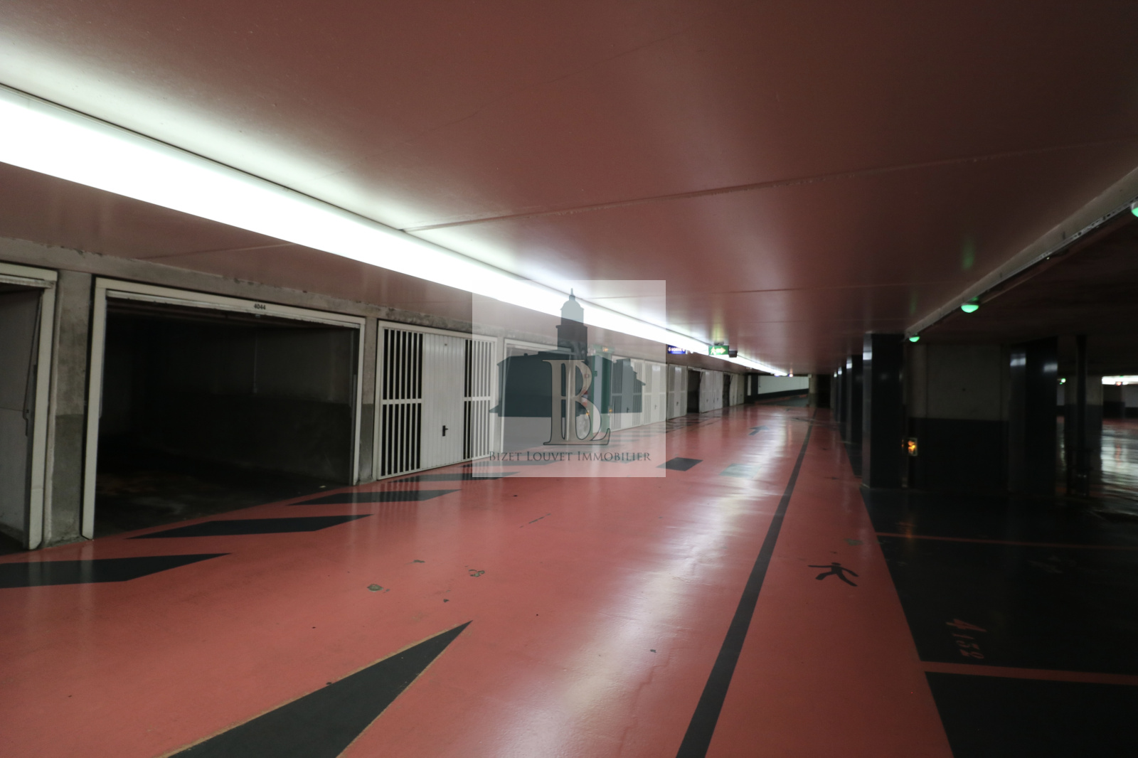 Image_, Garage, Saint-Tropez, ref :BLGTT